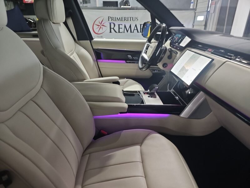 🚙 À Vendre : Land Rover Range Rover SE LWB 2025 – Espace, Luxe et Technologie pour 7 Passagers ! 🚙